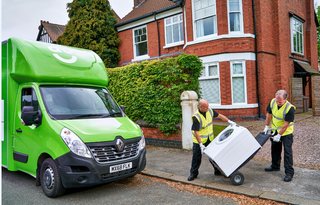 Fly tipping epidemic: nearly 50,000 white goods illegally dumped in England last year